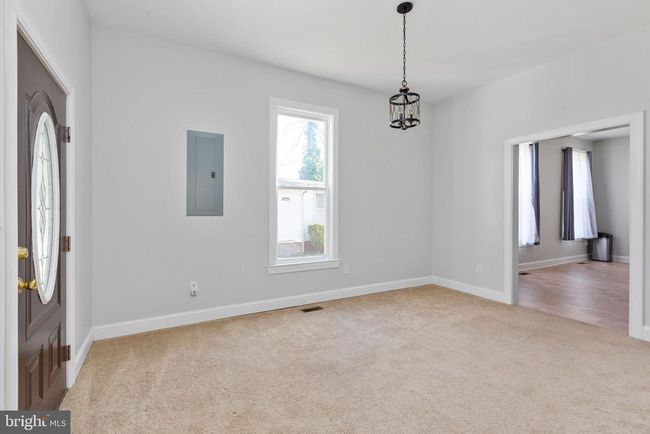 113 W Main St, House other with 5 bedrooms, 4 bathrooms and null parking in Wakefield VA | Image 20