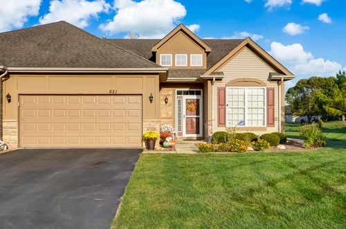 821 Grand Haven Way, Schererville, IN, 46375 | Card Image