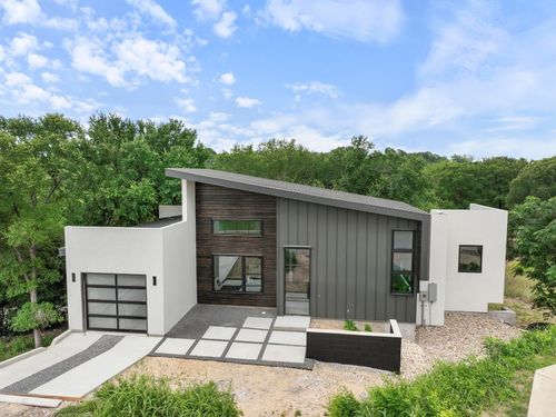 5013 Rob Scott St, Austin, TX, 78721-1547 | Card Image