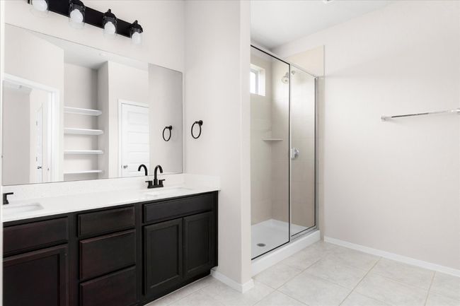 UNIT-100 - 2800 Joe Dimaggio Blvd, Condo with 5 bedrooms, 3 bathrooms and 4 parking in Round Rock TX | Image 16