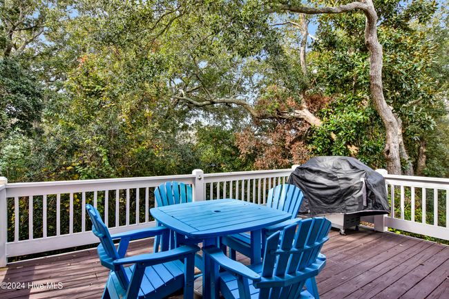 221 Seawatch Way, House other with 5 bedrooms, 3 bathrooms and 2 parking in Kure Beach NC | Image 10