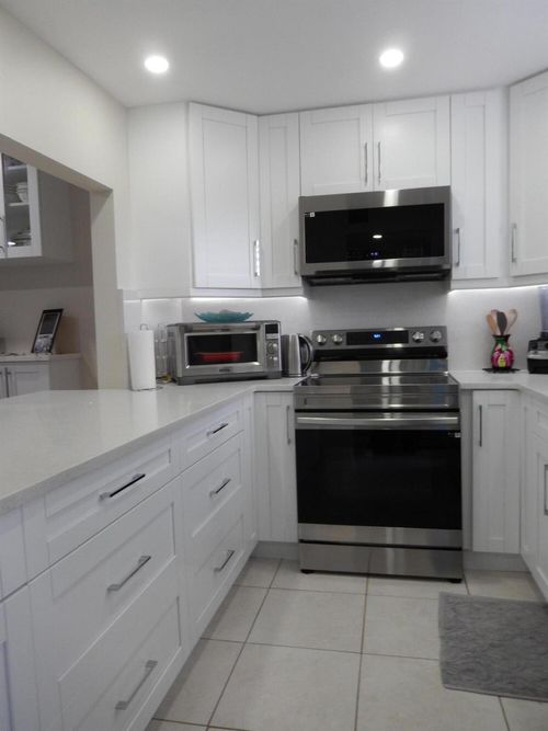 apt-306-725 Lori Dr, Palm Springs, FL, 33461-1261 | Card Image