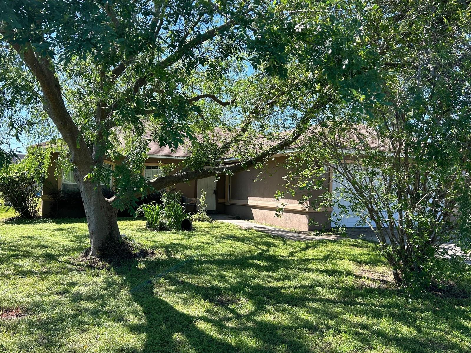 15th Ave, Ocala, FL 34475