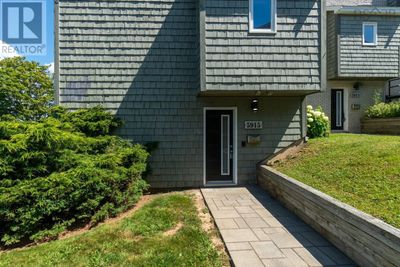 5915 Gainsborough Pl, Condo with 3 bedrooms, 2 bathrooms and null parking in Halifax NS | Image 1