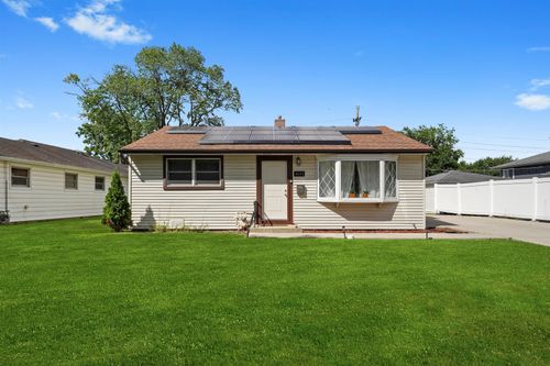 4101 Owl Dr, Rolling Meadows, IL, 60008-2512 | Card Image