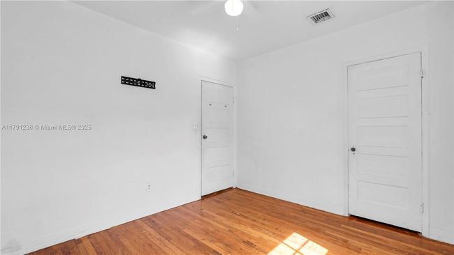 724 Nw 77 Th St, Home with 0 bedrooms, 0 bathrooms and 5 parking in Miami FL | Image 15