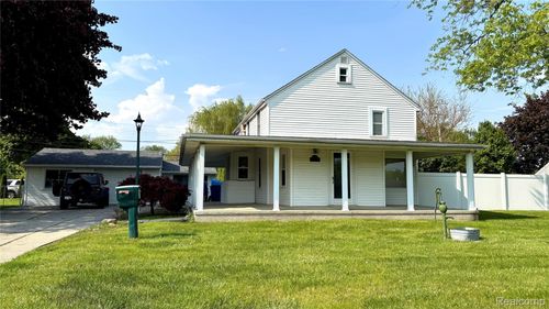 25000 Ann Arbor Trail, Dearborn Heights, MI, 48127 | Card Image