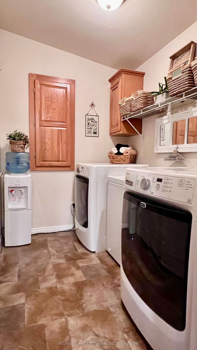 16 Sutton Dr, House other with 2 bedrooms, 2 bathrooms and 2 parking in Goderich ON | Image 14