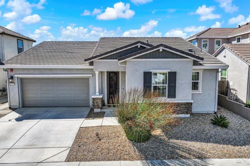 4012 Rose Ct, Vacaville, CA, 95687-8292 | Card Image