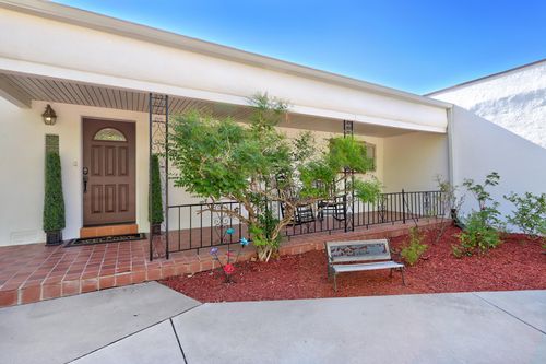 3560 Luke Cir Nw, Albuquerque, NM, 87107-3015 | Card Image