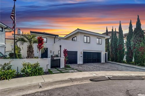 16412 Ardsley Cir, Huntington Beach, CA, 92649 | Card Image