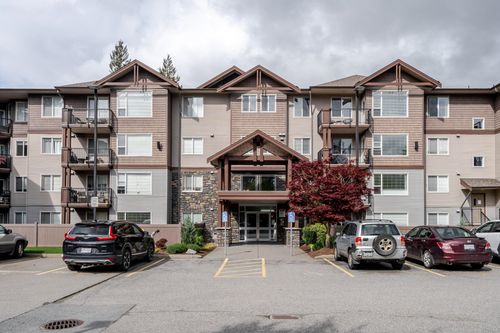 109-2581 Langdon St, Abbotsford, BC, V2T7A3 | Card Image