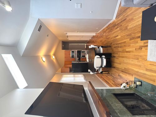 3-1445 Walton St, Chicago, IL, 60642-5124 | Card Image