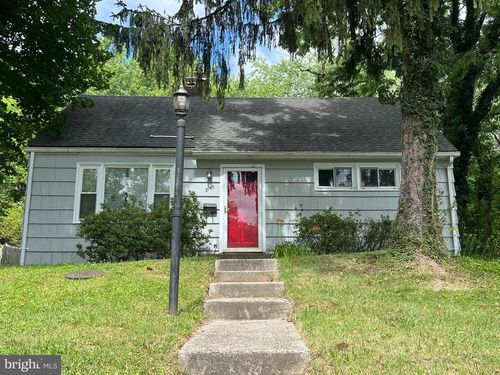 3140 Cofer Rd, FALLS CHURCH, VA, 22042-4237 | Card Image
