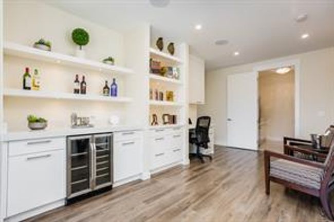 1427 4 St Nw, House detached with 7 bedrooms, 7 bathrooms and 4 parking in Calgary AB | Image 20