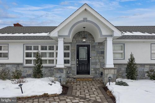 644 Brownsville Rd, READING, PA, 19608-9728 | Card Image