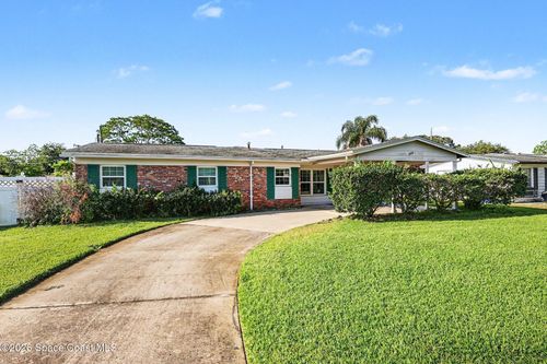 979 Kings Post Rd, Rockledge, FL, 32955-3562 | Card Image