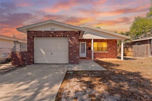 669 52nd Ave S, ST PETERSBURG, FL, 33705-4955 | Card Image