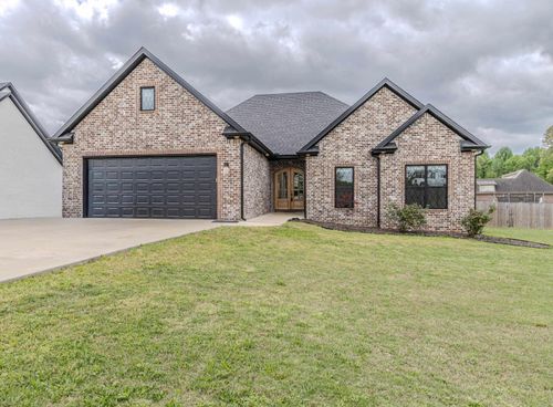 3202 Fairview Rd, Paragould, AR, 72450-8397 | Card Image