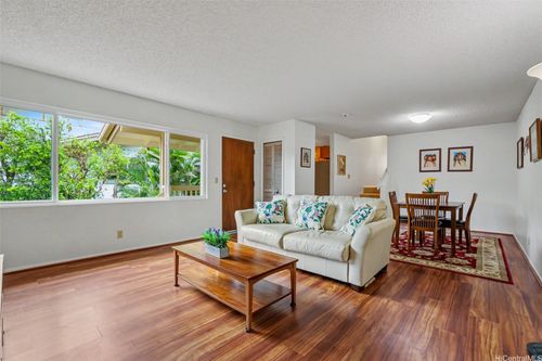 1402 Ohina Pl, Honolulu, HI, 96825-3035 | Card Image