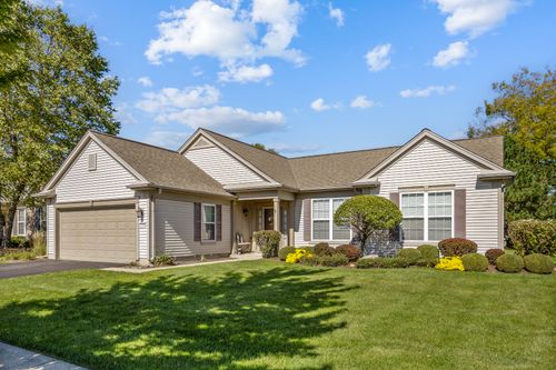 13300 Honeysuckle Dr, Huntley, IL, 60142-7734 | Card Image