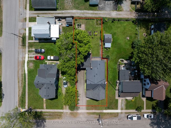 52 Charles St, House other with 4 bedrooms, 2 bathrooms and 3 parking in Port Colborne ON | Image 31