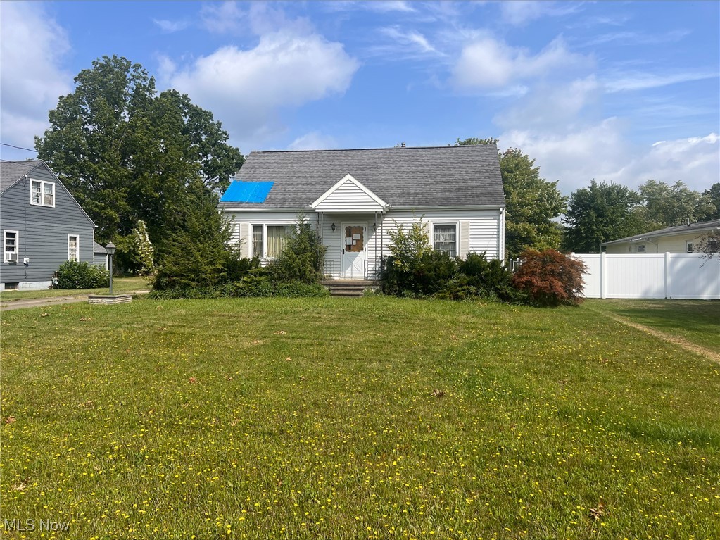 Center St, Warren, OH 44481