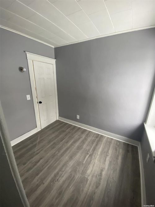 1010 Glendale Pl, Schenectady, NY, 12303-2032 | Card Image