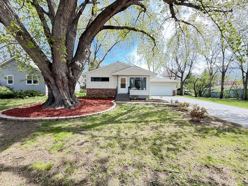 1608 N 5th St, Montevideo, MN, 56265-1004 | Card Image