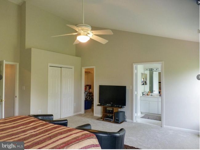 13222 Goose Pond Ln, Townhouse with 3 bedrooms, 4 bathrooms and null parking in FAIRFAX VA | Image 15