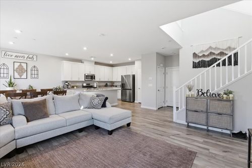 2555 Campaldo St, Henderson, NV, 89044-1952 | Card Image