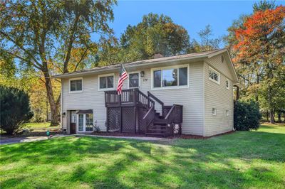 104 Lakewood Dr, House other with 3 bedrooms, 1 bathrooms and 2 parking in North Sewickley Twp PA | Image 3