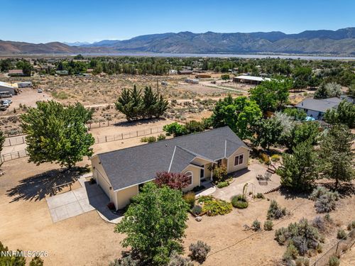 305 Flicker Cir, Washoe Valley, NV, 89704-9700 | Card Image