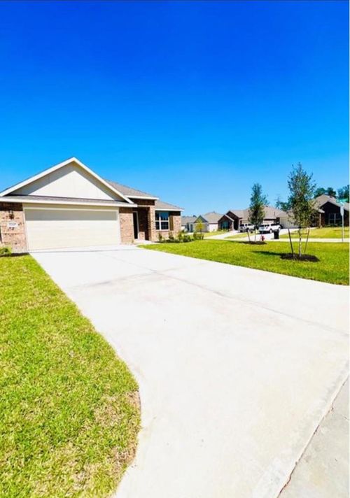 22445 Mountain Pine Dr, New Caney, TX, 77357-3794 | Card Image