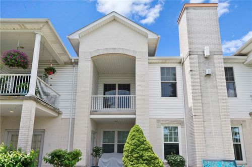 4-201 Adams Pointe Blvd, Mars, PA, 16046-4621 | Card Image