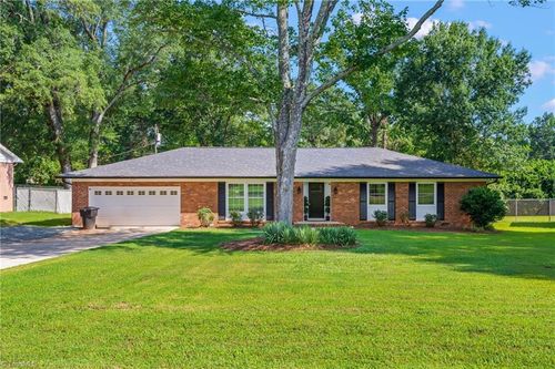 2149 Woodland Ave, Burlington, NC, 27215-4538 | Card Image