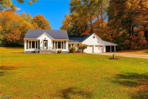 4216 State Rd, New Franklin, OH, 44319-2743 | Card Image