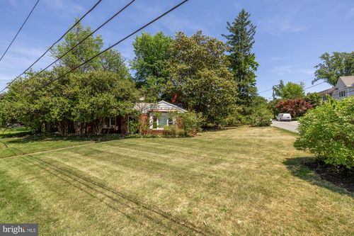 9201 Burley Dr, BETHESDA, MD, 20817-3411 | Card Image