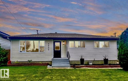 4429 51 Ave, St Paul, AB, T0A3A2 | Card Image