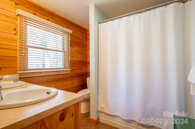 3184 Loafers Rest Rd, House other with 3 bedrooms, 2 bathrooms and null parking in Austinville VA | Image 14