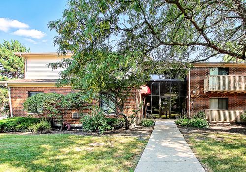 apt-101-33661 N Royal Oak Ln, Grayslake, IL, 60030-1892 | Card Image