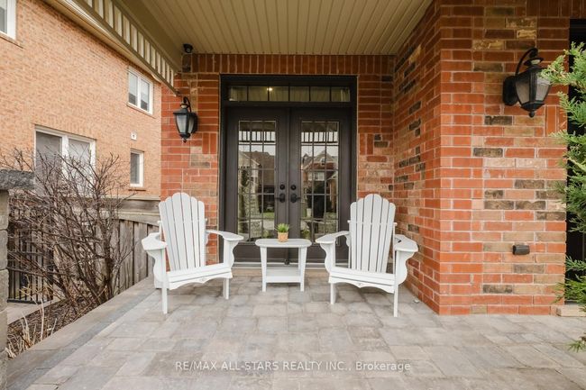 33 Grice Cir, House other with 4 bedrooms, 3 bathrooms and 2 parking in Stouffville ON | Image 4