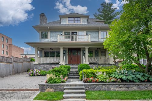 51 Wendt Ave, Larchmont, NY, 10538-2811 | Card Image