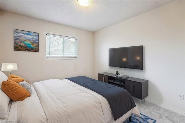 82 Whitlaw Way, House other with 3 bedrooms, 2 bathrooms and 4 parking in Paris ON | Image 24