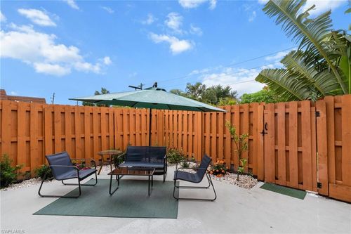 apt-2-1454 Park Shore Cir, FORT MYERS, FL, 33901-9621 | Card Image