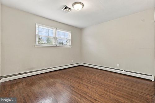 3207 Markle Rd, NORRISTOWN, PA, 19403-4169 | Card Image