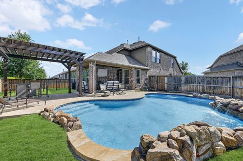 8032 Deep Water Cv, Mckinney, TX, 75071-3430 | Card Image