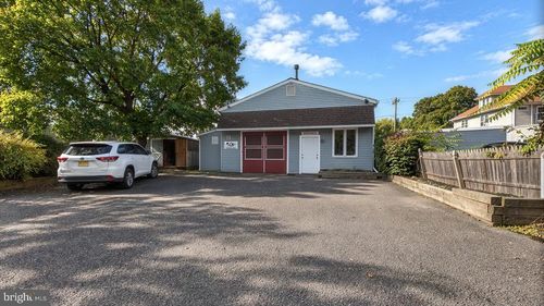 134 Haddon Ave, West Berlin, NJ, 08091-1824 | Card Image