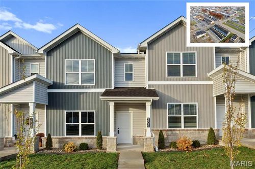 204 W State St, O Fallon, IL, 62269-1159 | Card Image