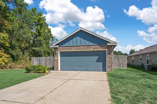 12912 Lake Conroe Bay Rd, Willis, TX, 77318-3262 | Card Image